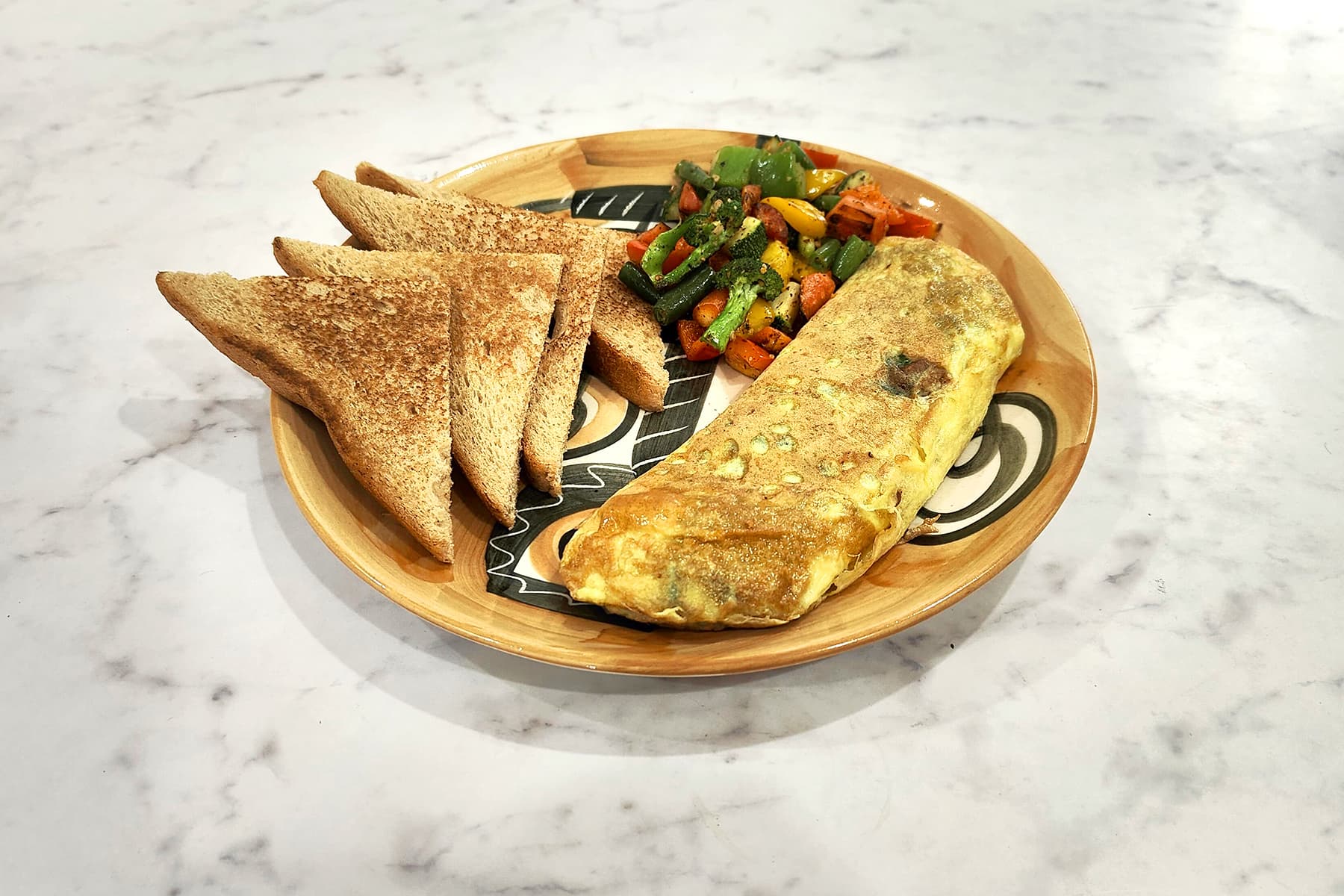 Omelette with shredded Chicken